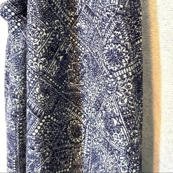 NWT Lularoe Blue Joy Vest Duster Women’s Size XS - Picture 4 of 7